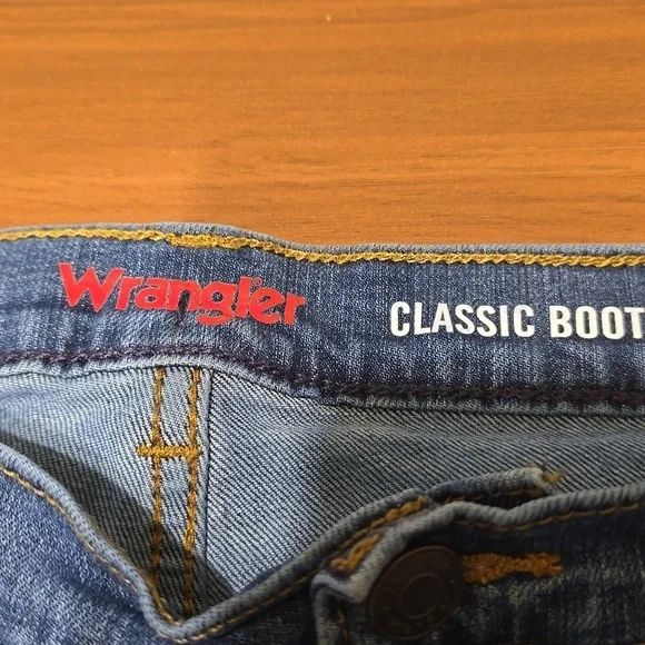 Wrangler | Jeans | Boys | Denim | Size: 16Reg | Classic Boot | Great Condition - Picture 5 of 7